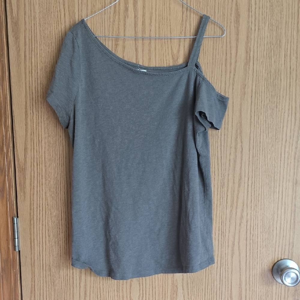 Green Off-Shoulder Women's Top
